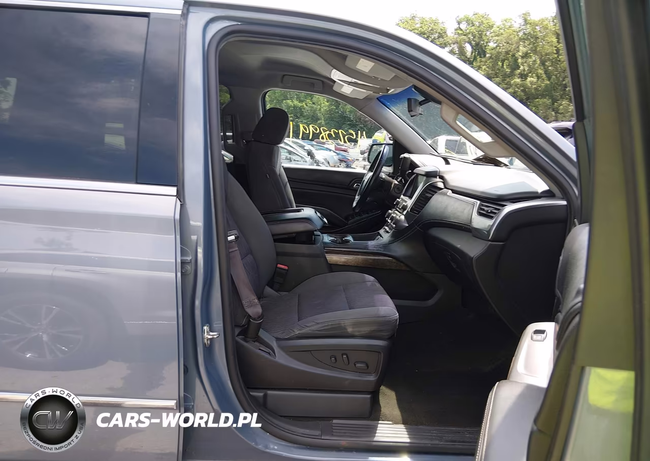 2016 Chevrolet Tahoe Ls VIN:1GNSCAKCXGR203133 - 5