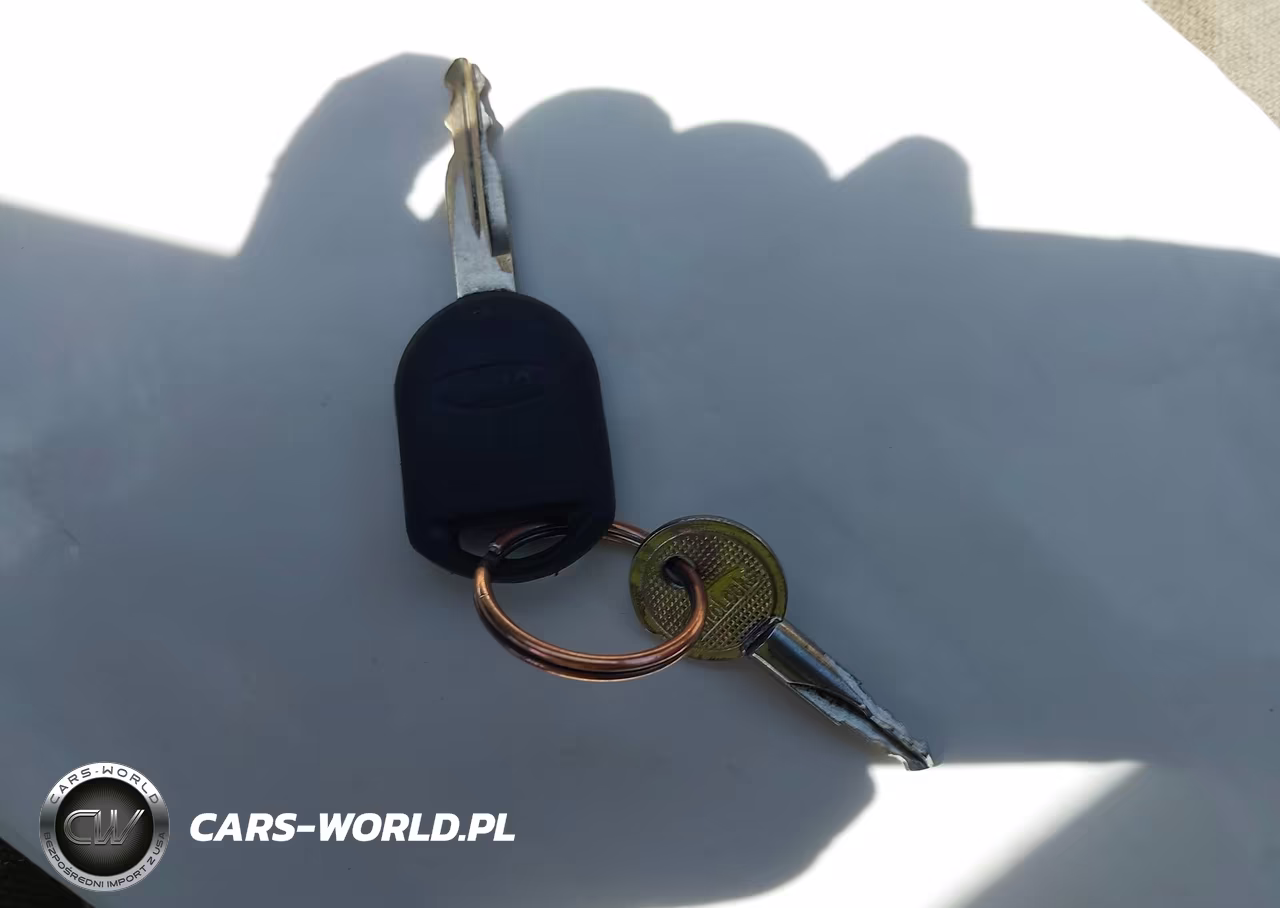 2005 Ford Taurus Se VIN:1FAFP53255A143002 - 11