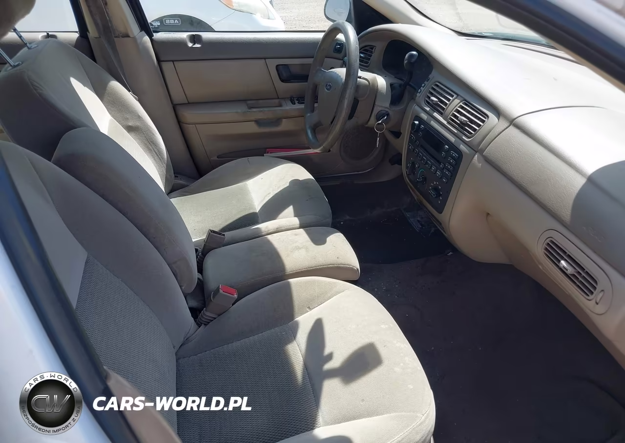 2005 Ford Taurus Se VIN:1FAFP53255A143002 - 5