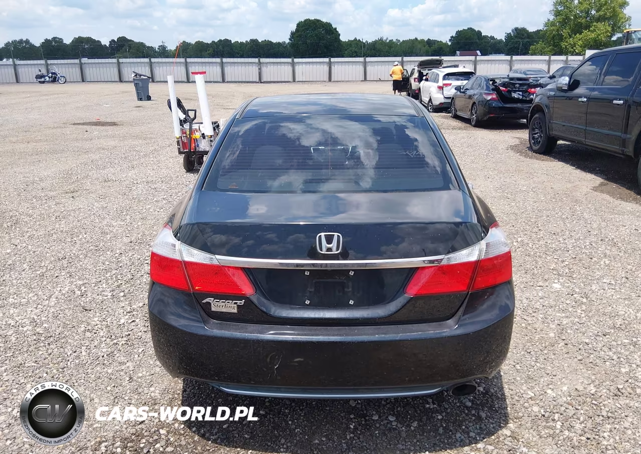 2015 Honda Accord Lx VIN:1HGCR2F34FA116371 - 16