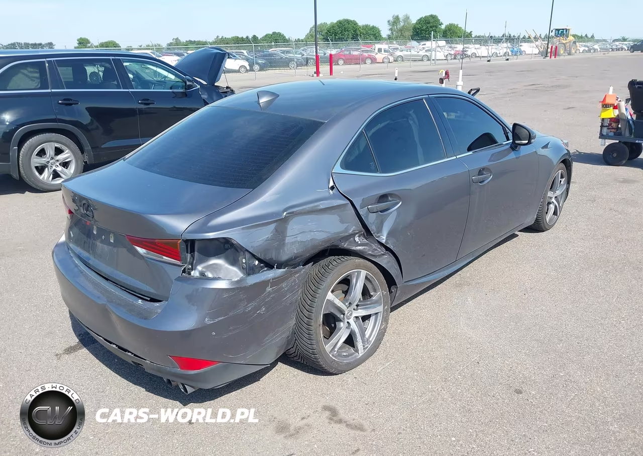 2018 Lexus Is 300 VIN:JTHC81D21J5030456 - 4