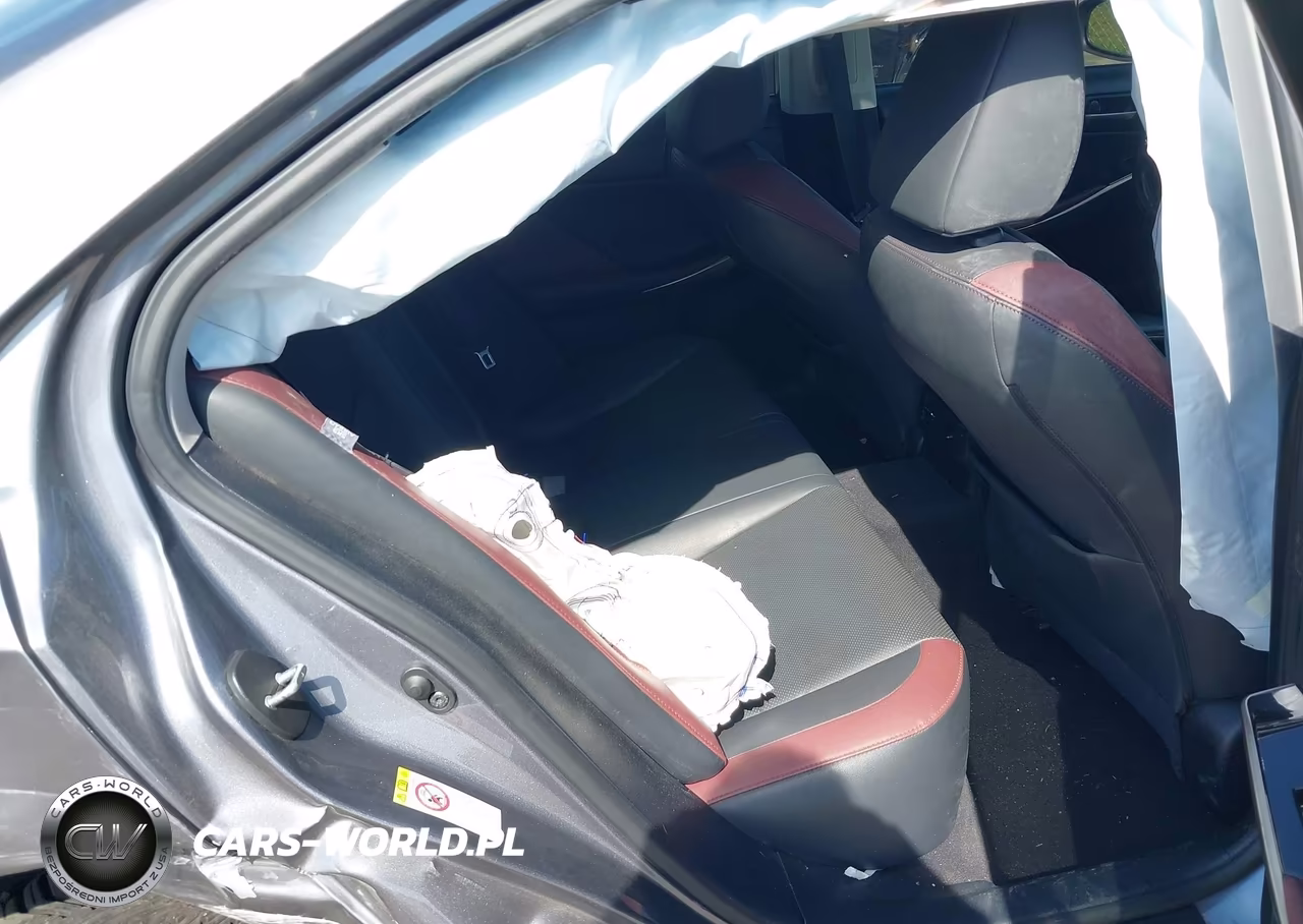 2018 Lexus Is 300 VIN:JTHC81D21J5030456 - 8