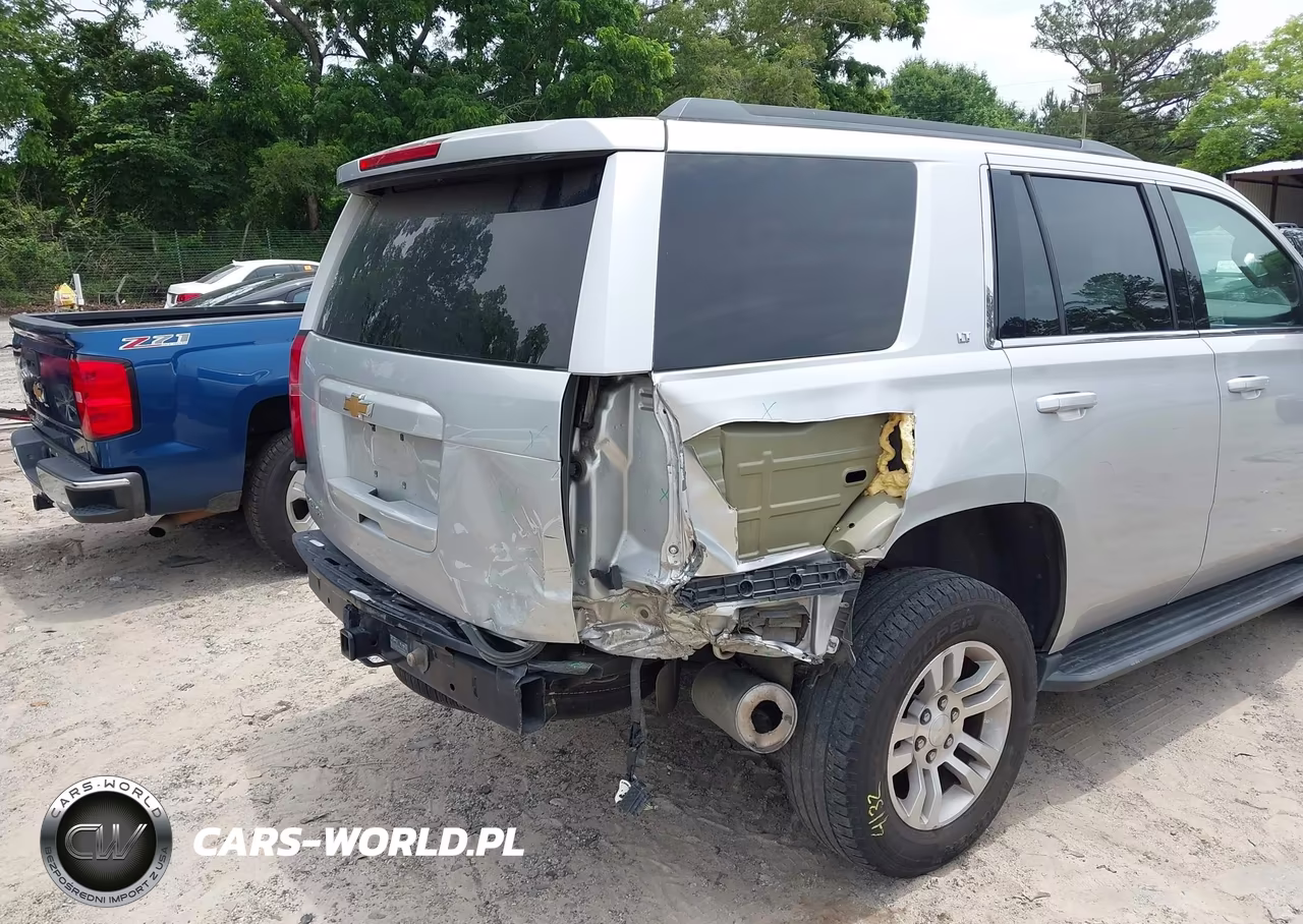 2019 Chevrolet Tahoe Lt VIN:1GNSKBKC6KR396771 - 6