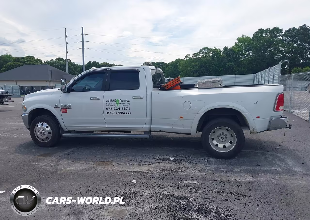 2015 Ram 3500 Laramie VIN:3C63RRJL1FG512989 - 14