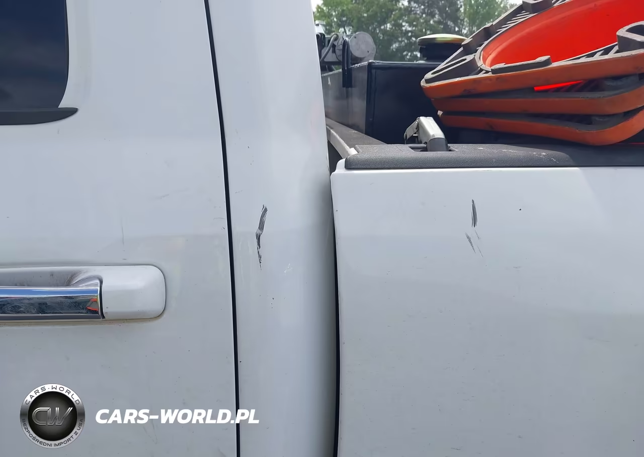2015 Ram 3500 Laramie VIN:3C63RRJL1FG512989 - 17