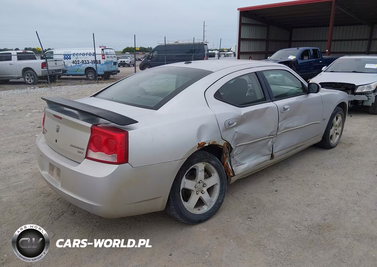 2010 Dodge Charger Sxt VIN:2B3CK3CV1AH159334 - 4