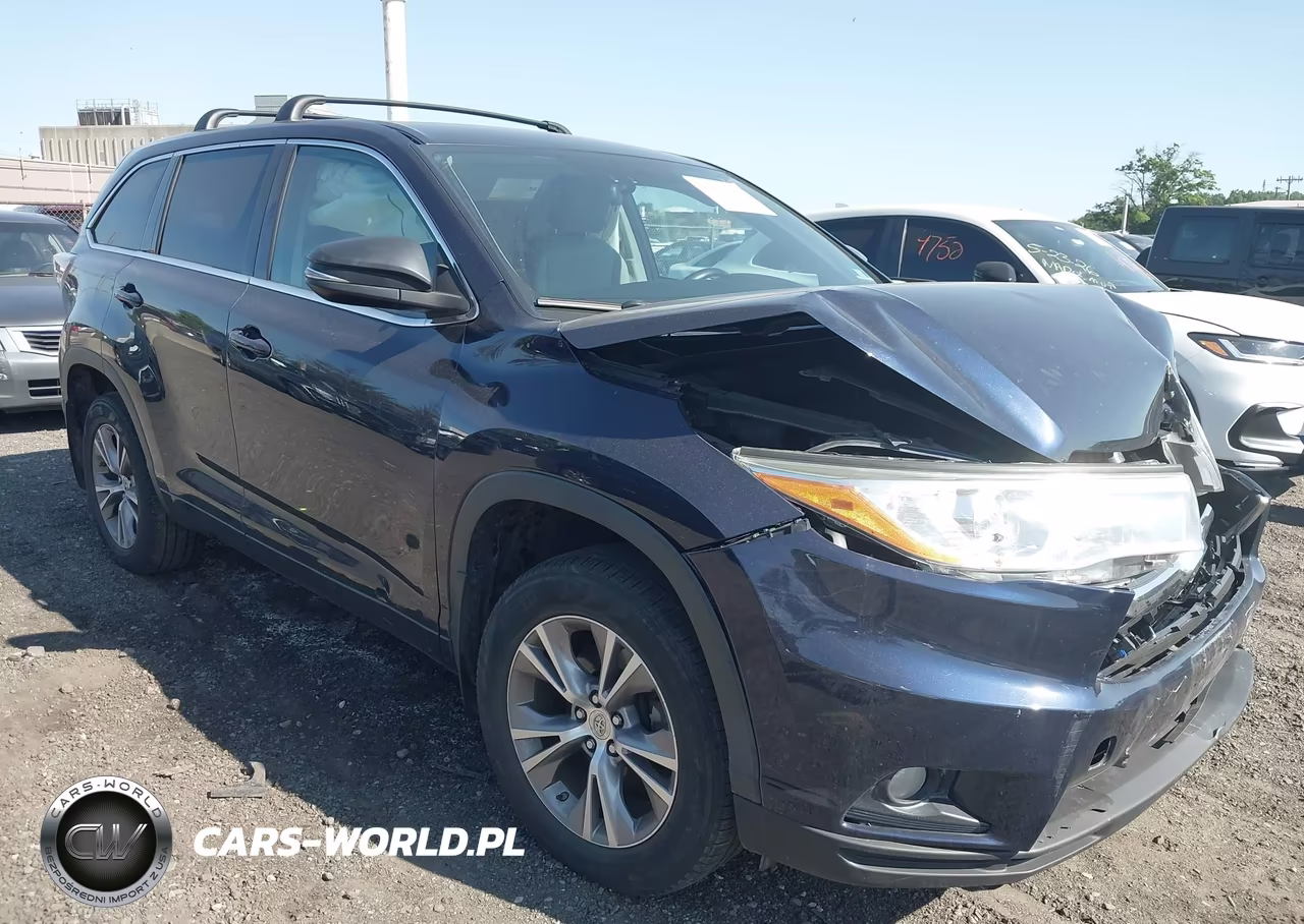 2014 Toyota Highlander Le Plus V6 VIN:5TDBKRFH8ES023194 - 6