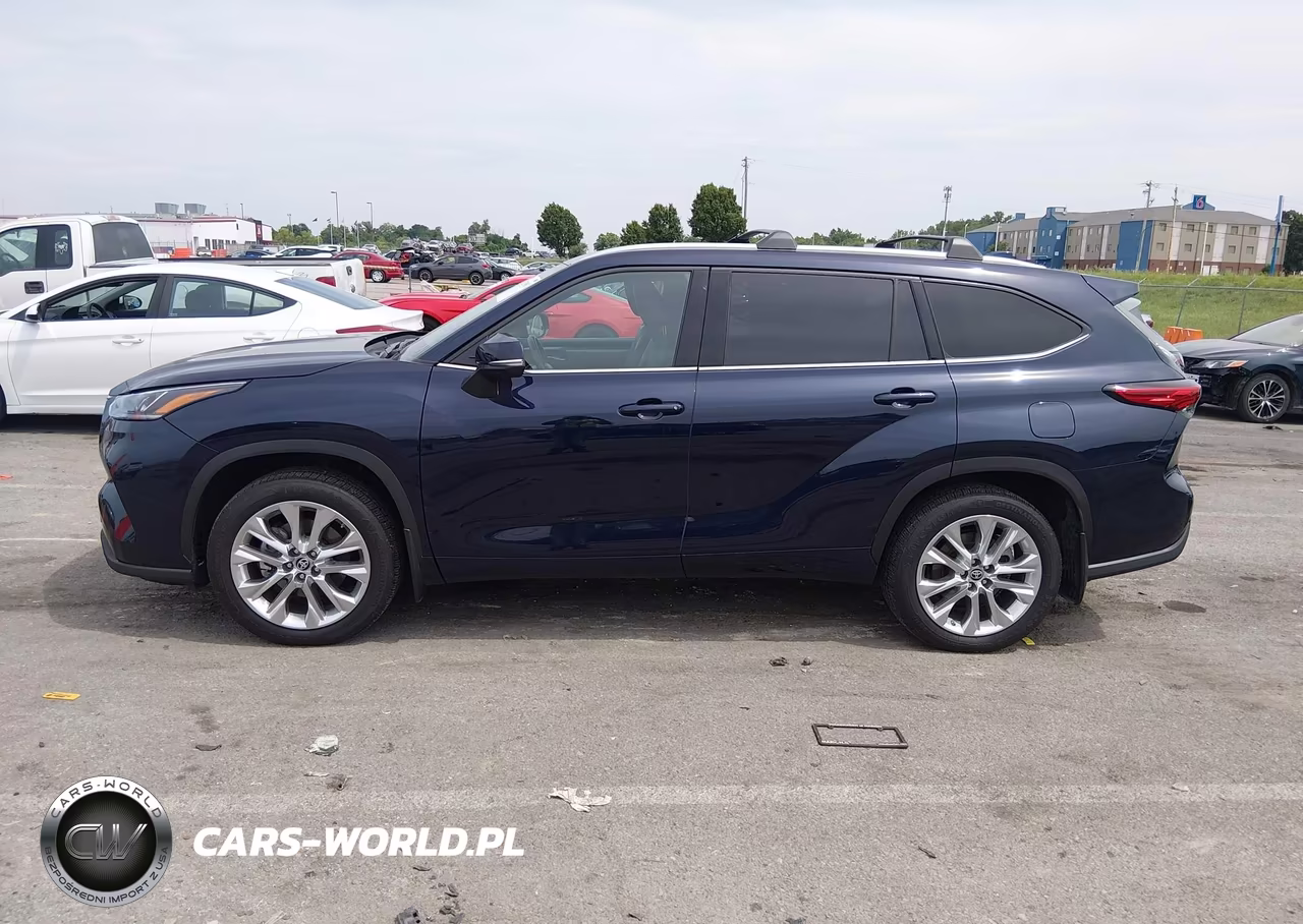 2022 Toyota Highlander Limited VIN:5TDDZRBH6NS182676 - 14