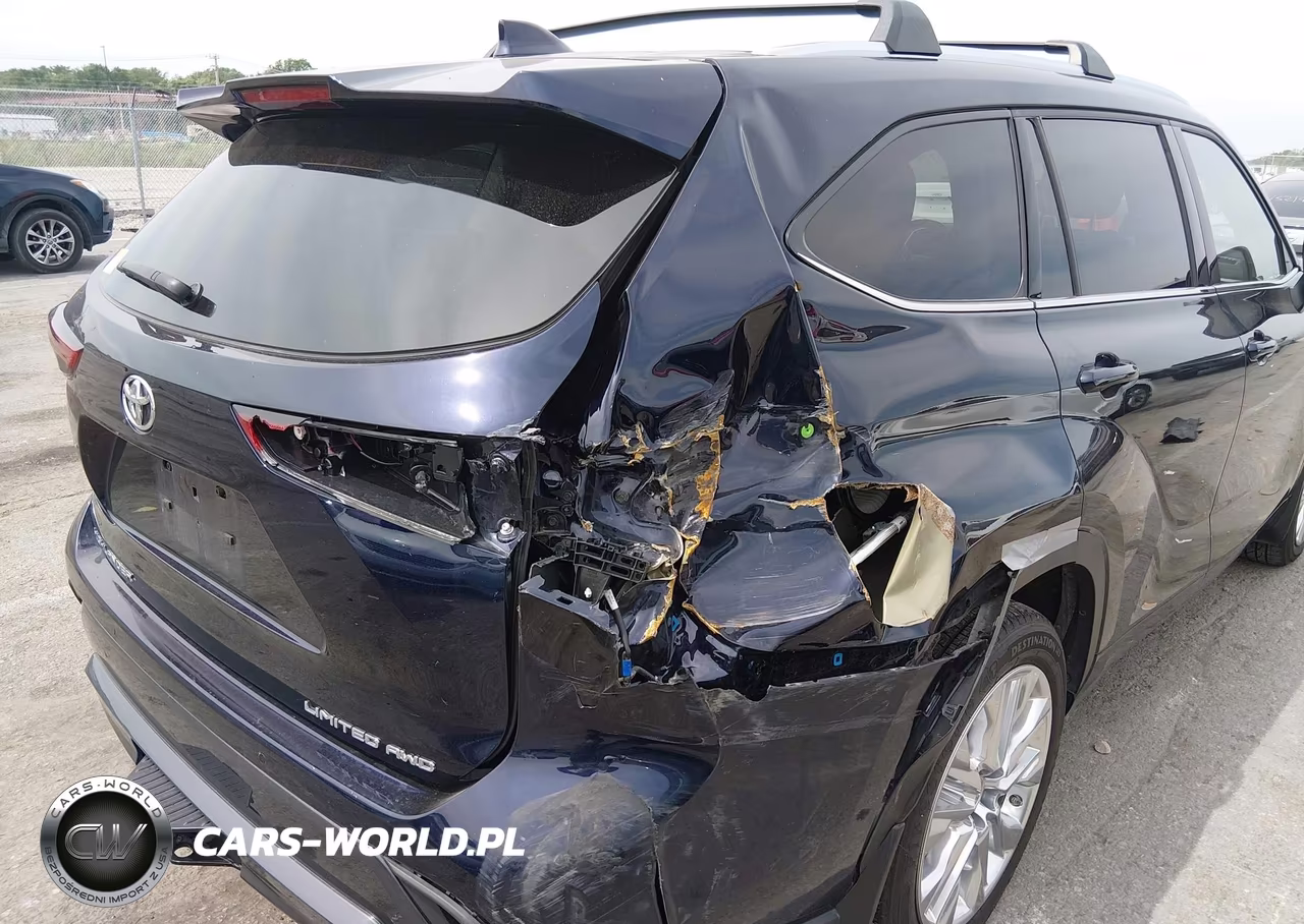 2022 Toyota Highlander Limited VIN:5TDDZRBH6NS182676 - 6