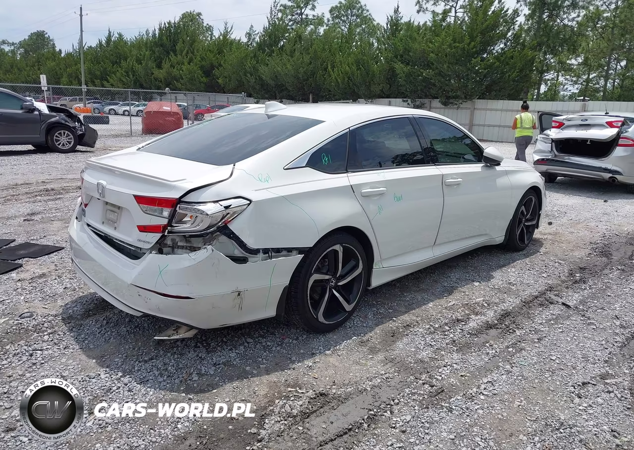 2018 Honda Accord Sport VIN:1HGCV1F31JA202011 - 4