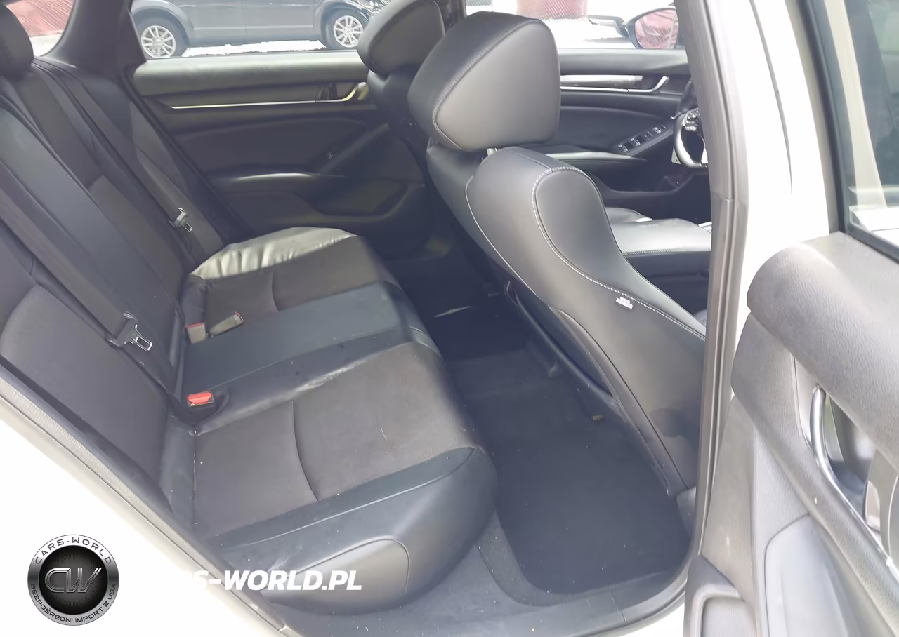 2018 Honda Accord Sport VIN:1HGCV1F31JA202011 - 8