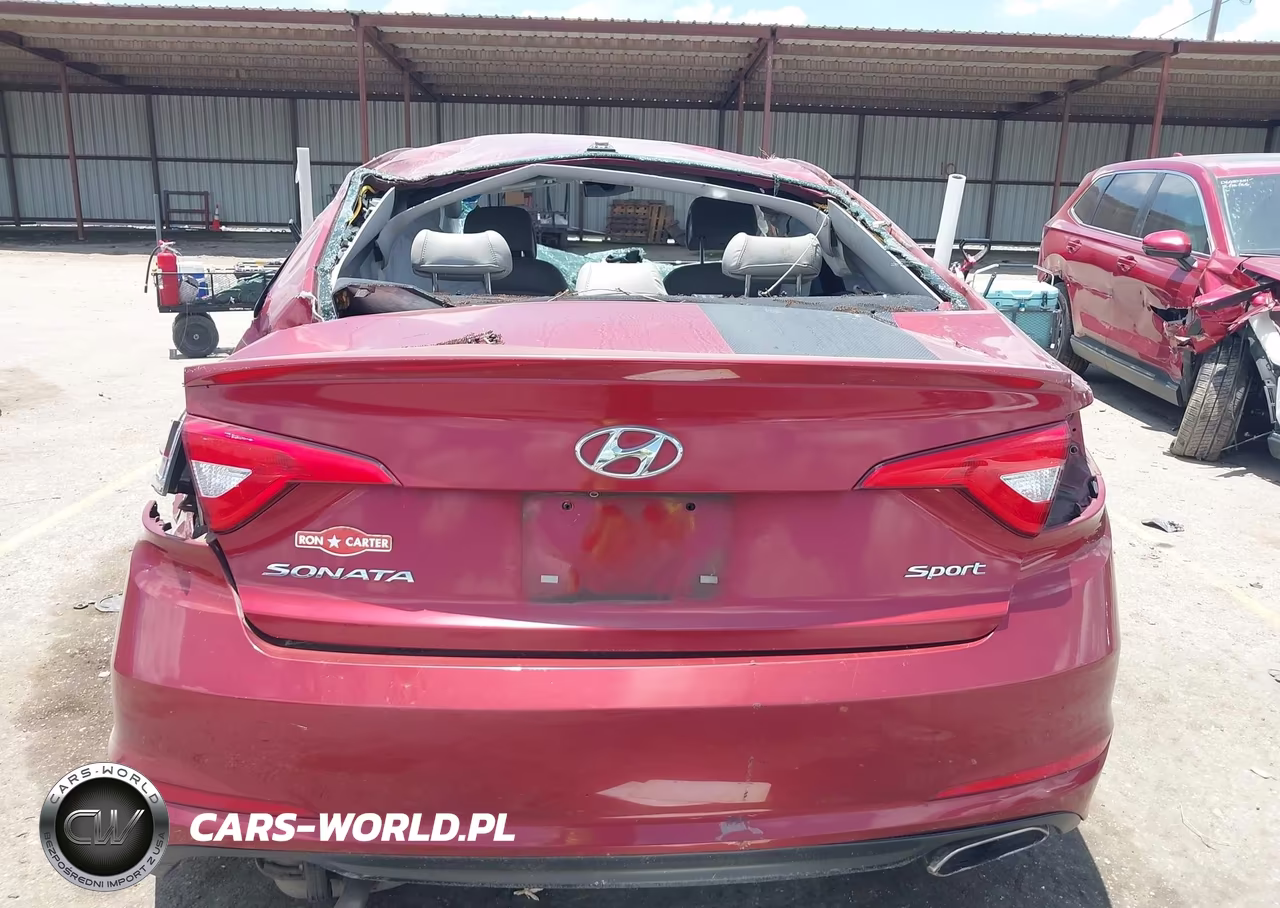 2015 Hyundai Sonata Sport VIN:5NPE34AF9FH099355 - 16