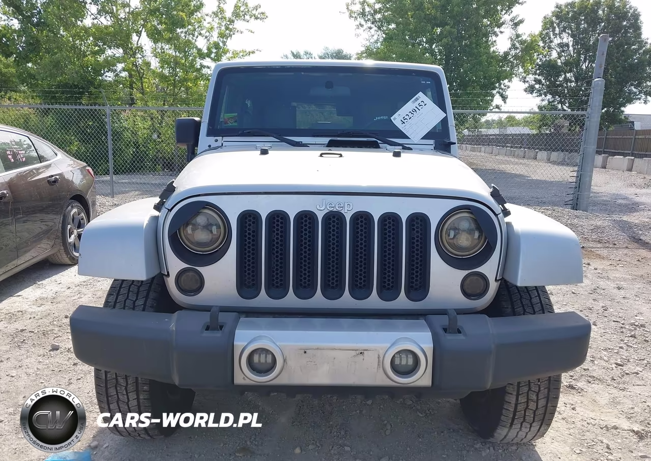 2008 Jeep Wrangler Unlimited Sahara VIN:1J4GA59108L619237 - 12