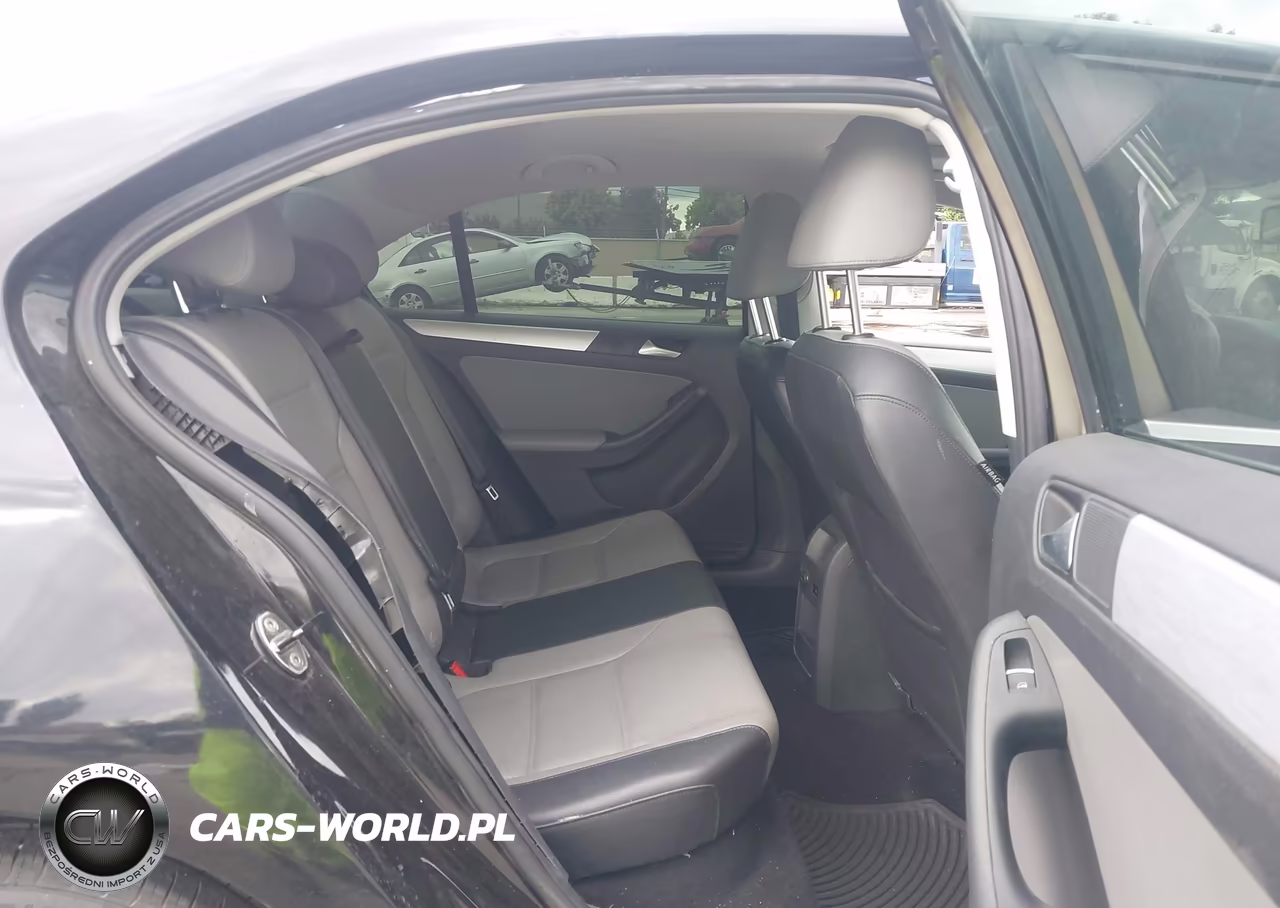 2014 Volkswagen Jetta Hybrid Sel VIN:3VW637AJ6EM284124 - 8