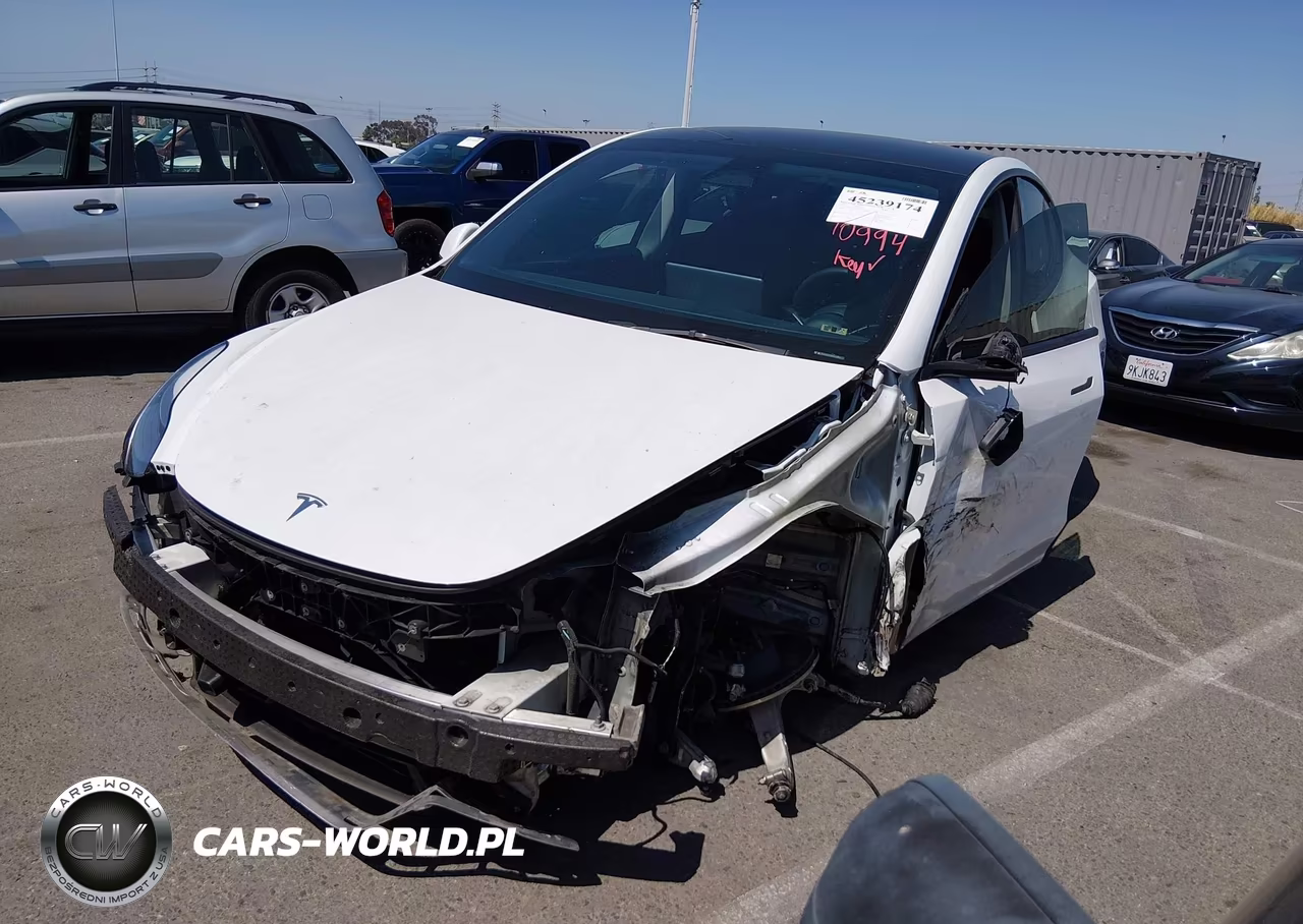 2023 Tesla Model Y Awd-Long Range Dual Motor All-Wheel Drive VIN:7SAYGDEE8PA025301 - 2