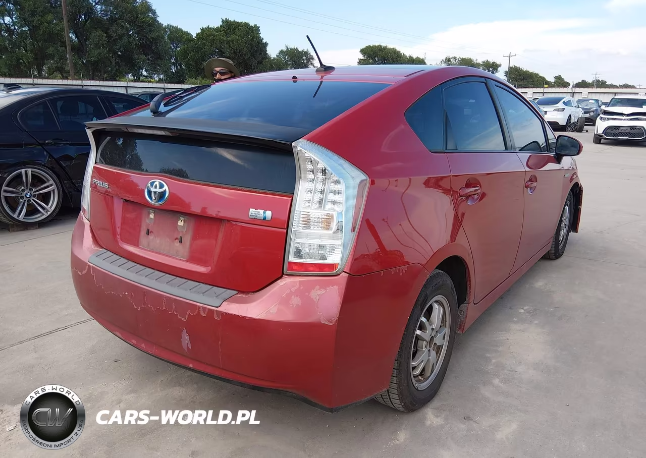 2010 Toyota Prius Iii VIN:JTDKN3DUXA0108720 - 4