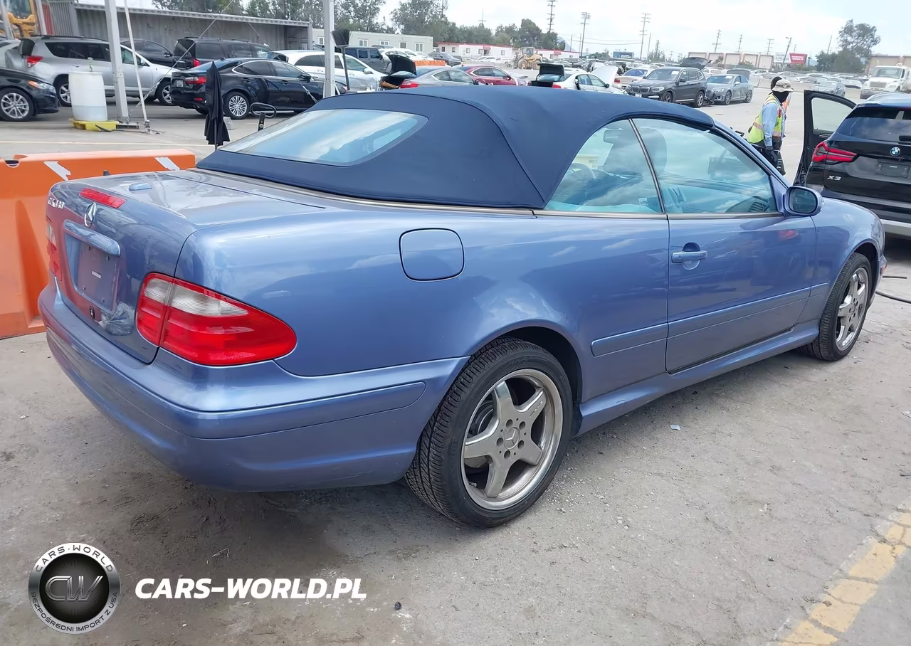 2002 Mercedes-Benz Clk 430 VIN:WDBLK70G82T121078 - 4