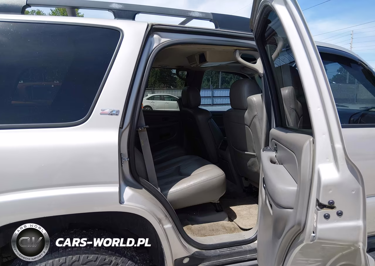 2005 Chevrolet Tahoe Z71 VIN:1GNEK13T05R149871 - 8