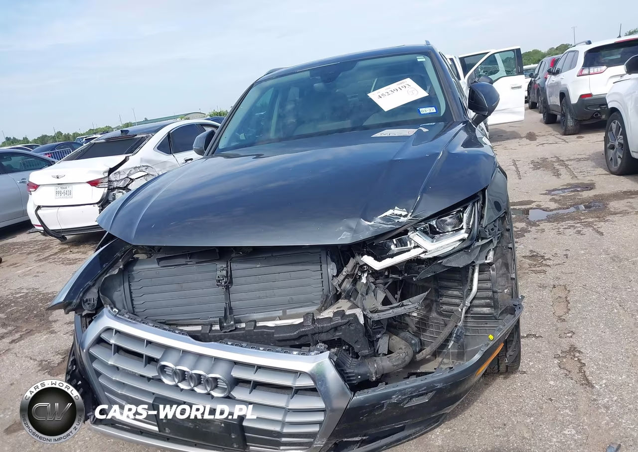 2018 Audi Q5 2.0T Premium VIN:WA1BNAFY9J2239365 - 12