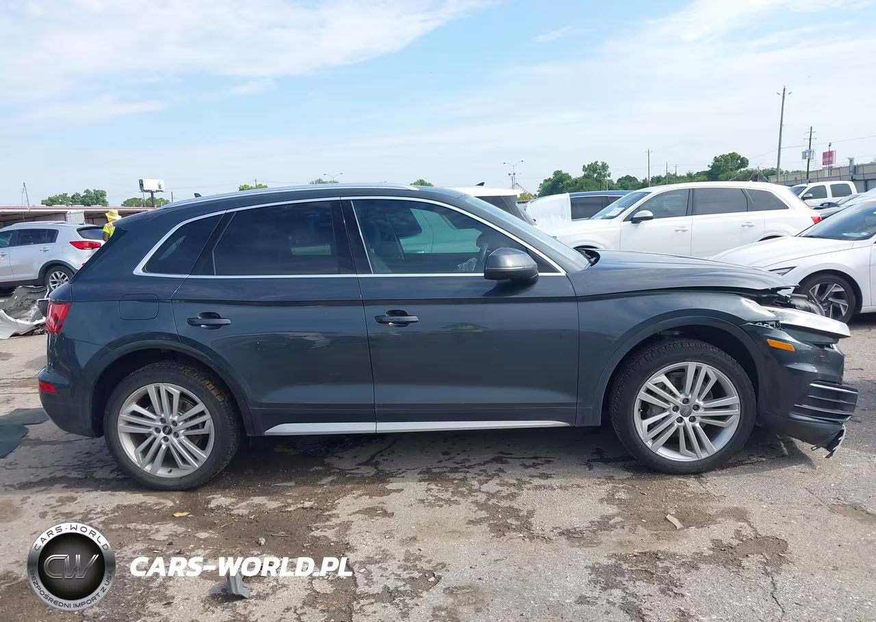 2018 Audi Q5 2.0T Premium VIN:WA1BNAFY9J2239365 - 13