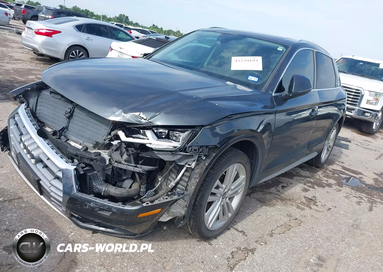 2018 Audi Q5 2.0T Premium VIN:WA1BNAFY9J2239365 - 2
