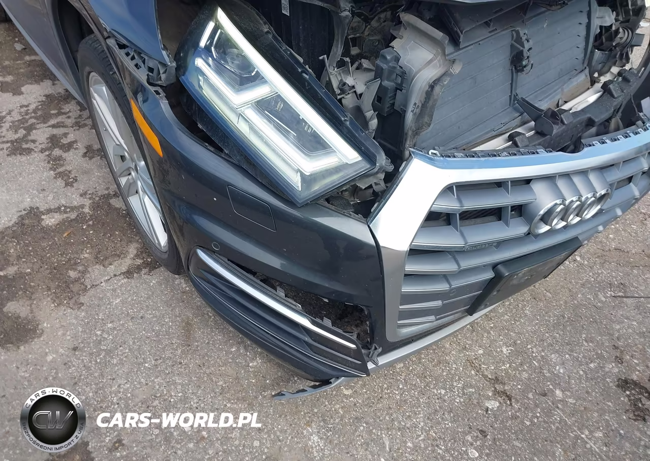 2018 Audi Q5 2.0T Premium VIN:WA1BNAFY9J2239365 - 6