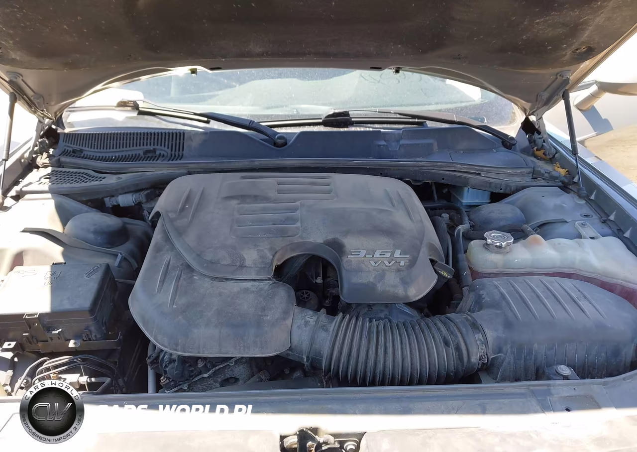 2018 Dodge Challenger Sxt VIN:2C3CDZAG7JH236261 - 10