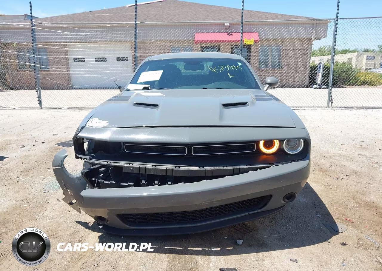 2018 Dodge Challenger Sxt VIN:2C3CDZAG7JH236261 - 12