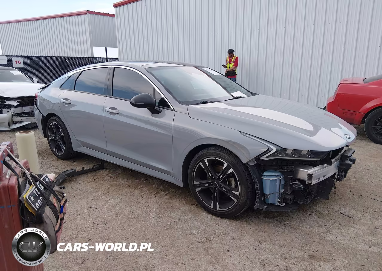 2021 Kia K5 Gt-Line – zdjęcie 1 z 17