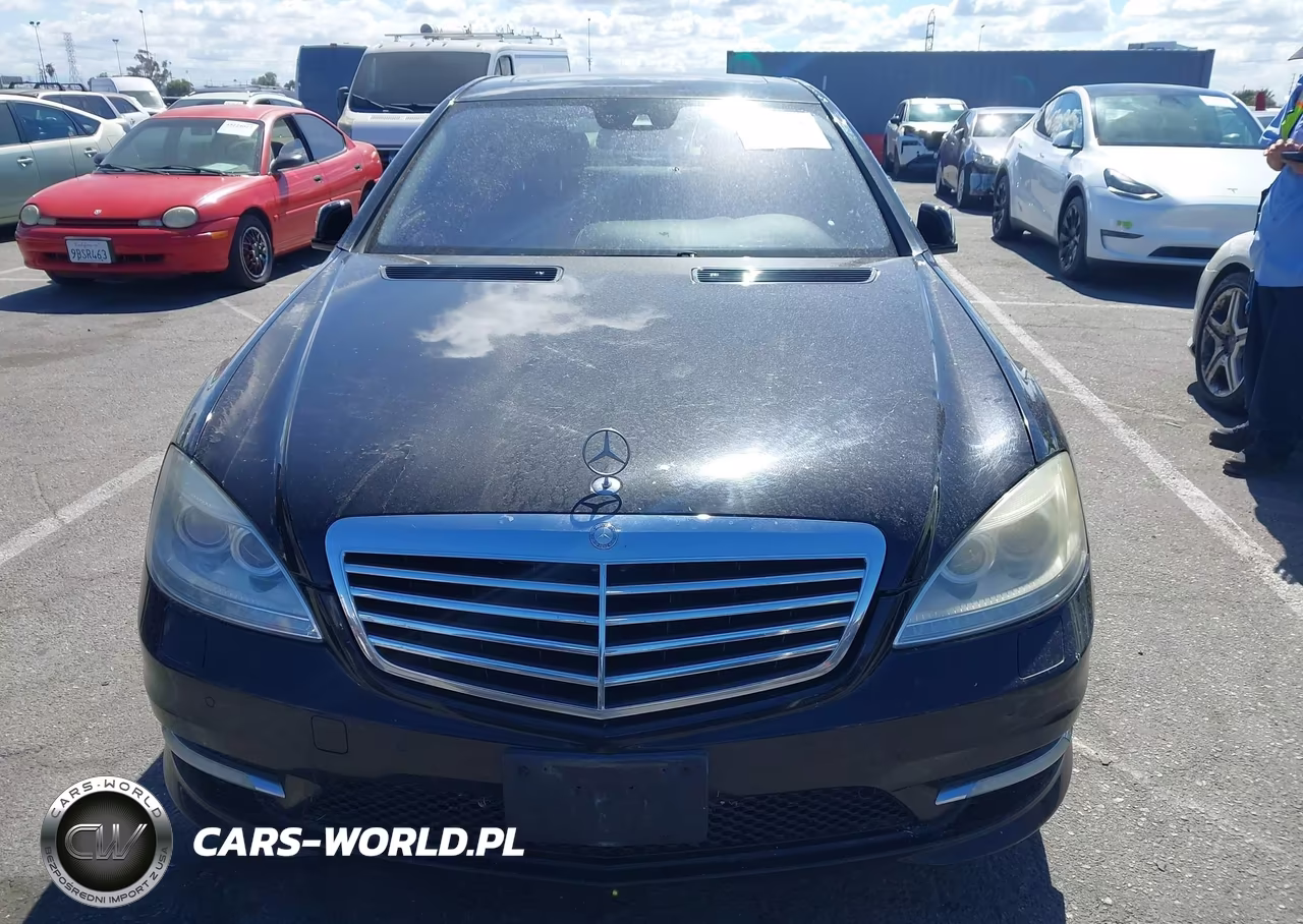 2010 Mercedes-Benz S 550 VIN:WDDNG7BB8AA337462 - 6