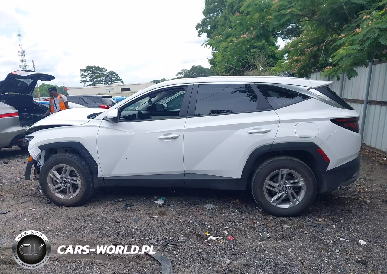2025 Hyundai Tucson Se VIN:5NMJACDEXSH557686 - 14