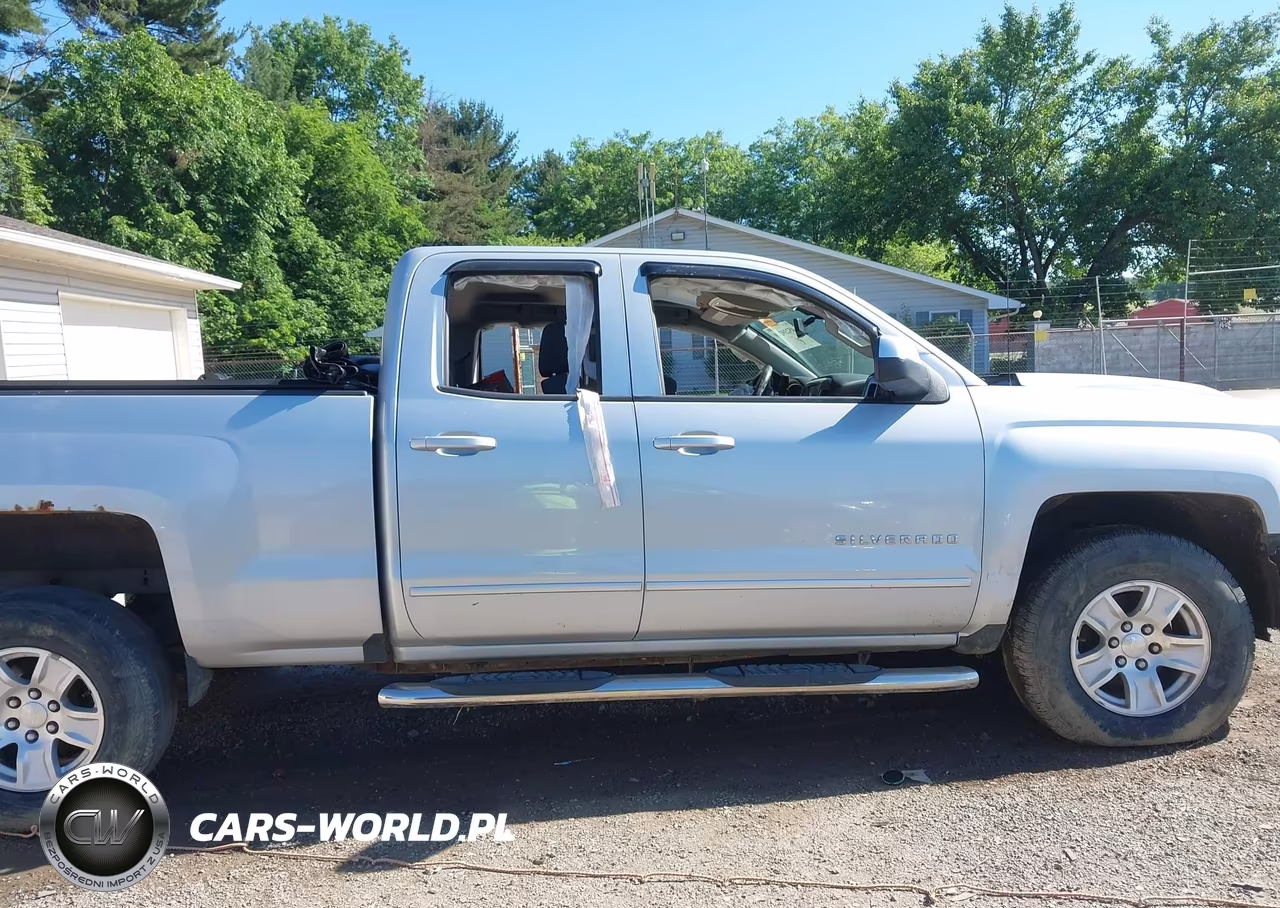 2017 Chevrolet Silverado 1500 1Lt VIN:1GCVKREC8HZ138772 - 13