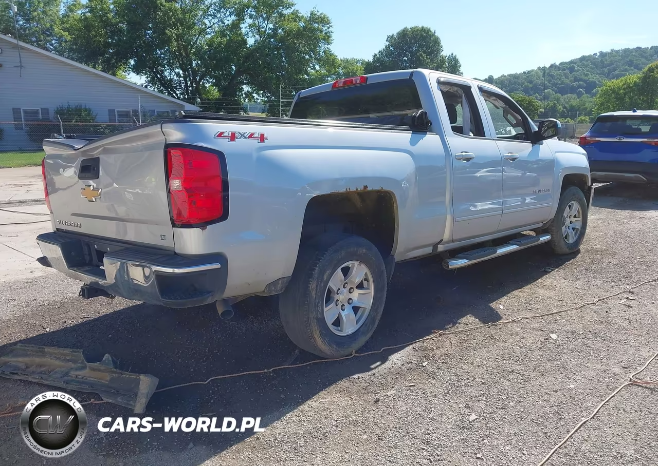 2017 Chevrolet Silverado 1500 1Lt VIN:1GCVKREC8HZ138772 - 4