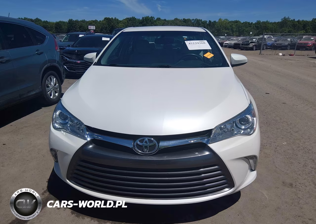 2015 Toyota Camry Xle VIN:4T1BF1FK5FU113591 - 12