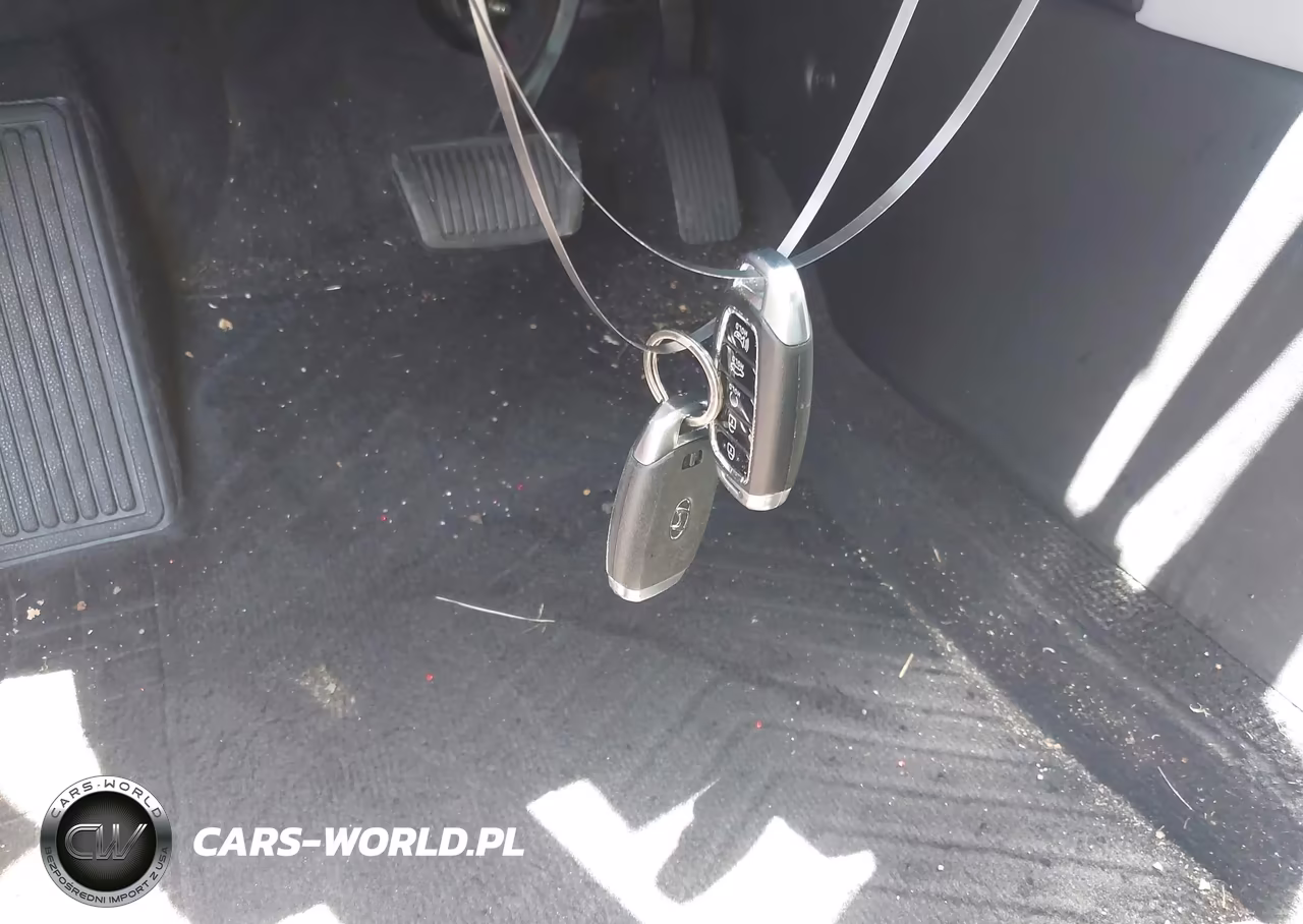 2023 Hyundai Elantra Hybrid Limited VIN:KMHLN4AJ4PU056583 - 11