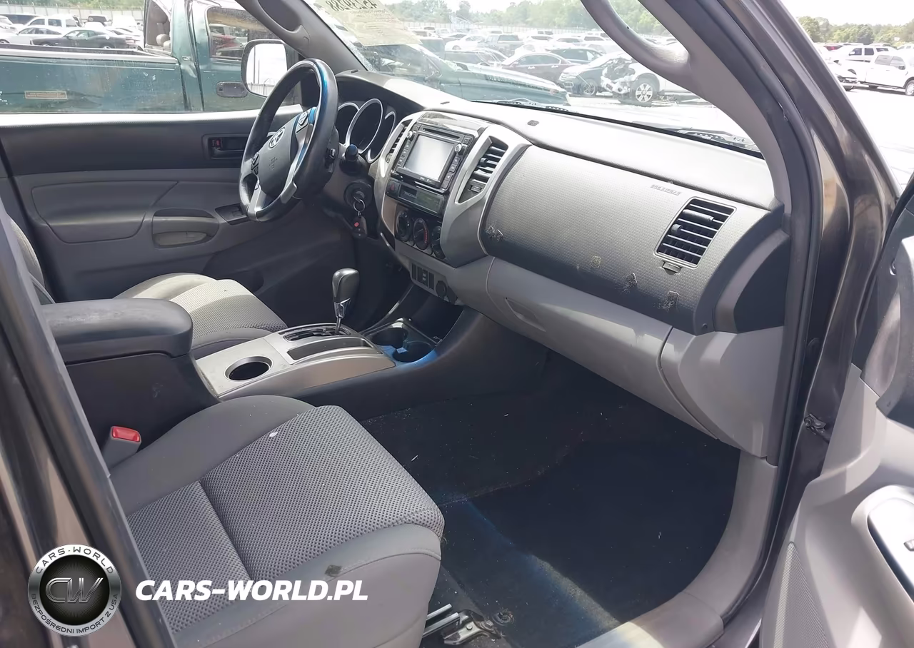 2015 Toyota Tacoma Prerunner V6 VIN:3TMKU4HN0FM043649 - 5
