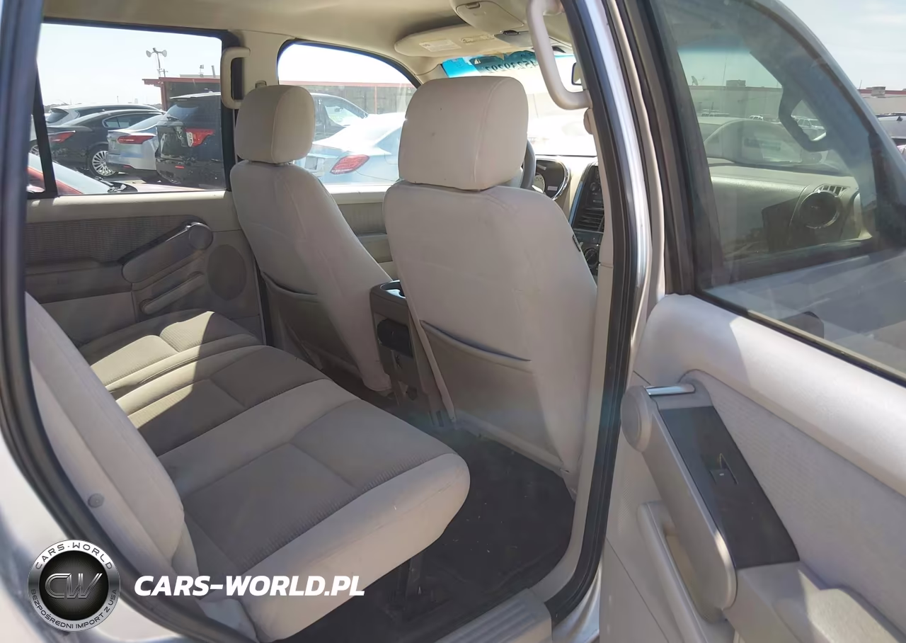 2007 Ford Explorer Sport Trac Xlt VIN:1FMEU31KX7UA22338 - 8