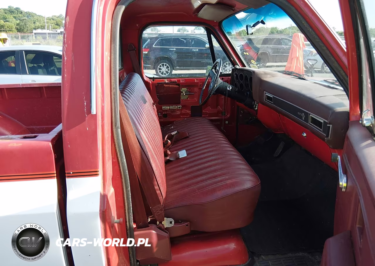 1986 Chevrolet C10 VIN:1GCDC14H7GS162429 - 5