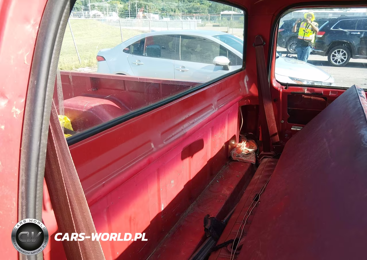 1986 Chevrolet C10 VIN:1GCDC14H7GS162429 - 8