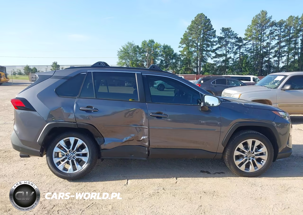 2025 Toyota Rav4 Xle Premium VIN:2T3C1RFV3SC345766 - 14