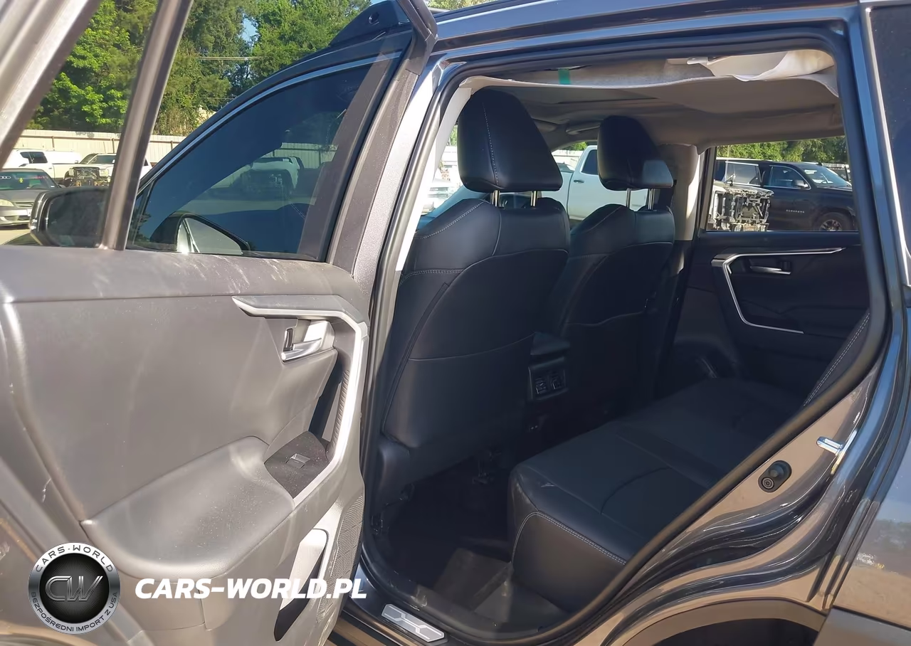 2025 Toyota Rav4 Xle Premium VIN:2T3C1RFV3SC345766 - 8