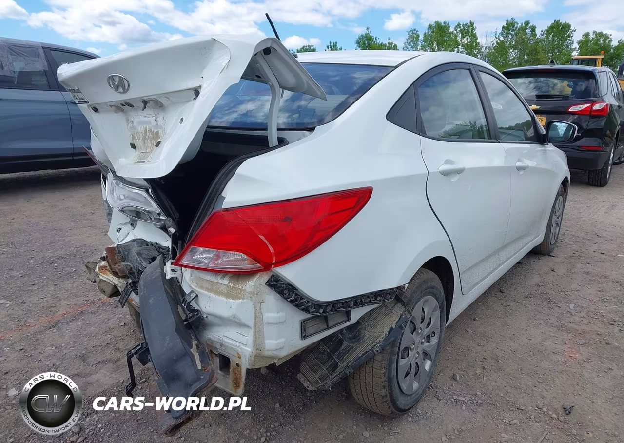 2016 Hyundai Accent Se VIN:KMHCT4AE8GU969100 - 4