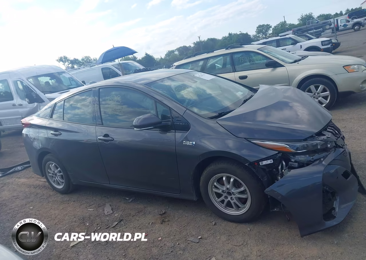 2020 Toyota Prius Prime Limited VIN:JTDKARFP6L3126252 - 14