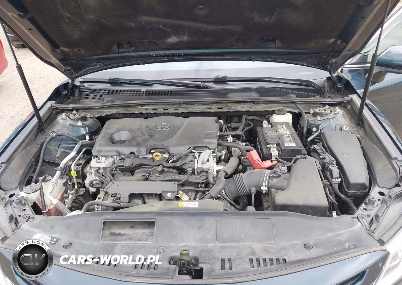 2018 Toyota Camry Se VIN:4T1B11HK6JU570026 - 10