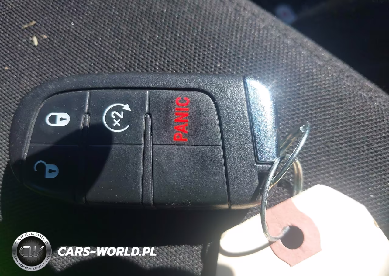 2018 Jeep Renegade Sport 4X4 VIN:ZACCJBAB4JPJ49994 - 11