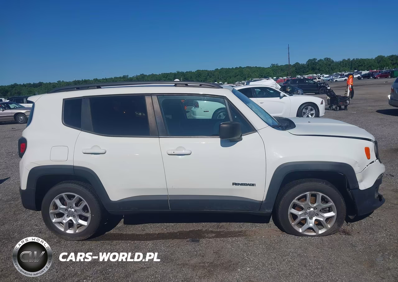 2018 Jeep Renegade Sport 4X4 VIN:ZACCJBAB4JPJ49994 - 13
