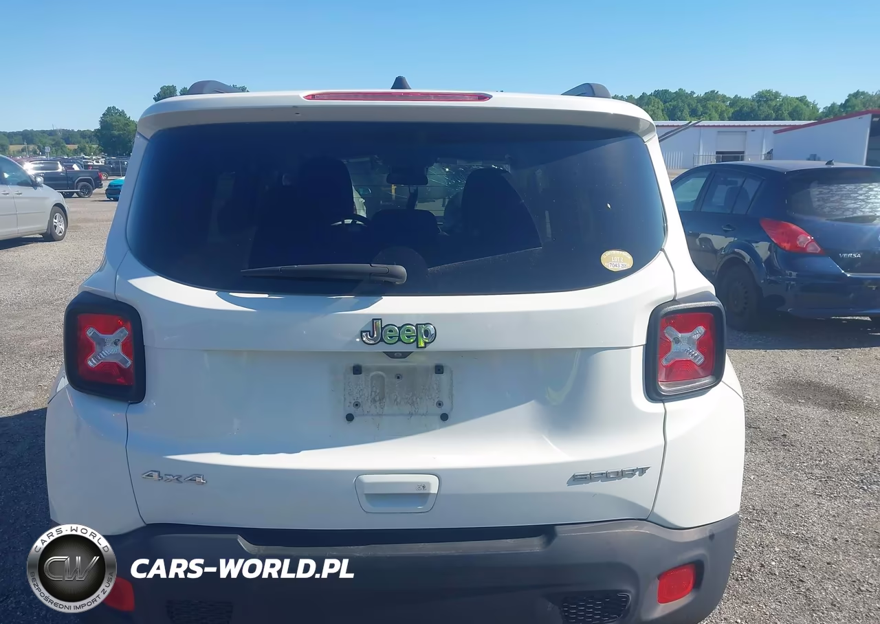 2018 Jeep Renegade Sport 4X4 VIN:ZACCJBAB4JPJ49994 - 16
