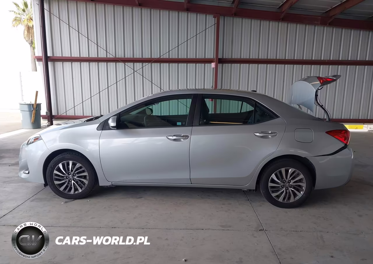 2017 Toyota Corolla Xle VIN:2T1BURHEXHC752677 - 14