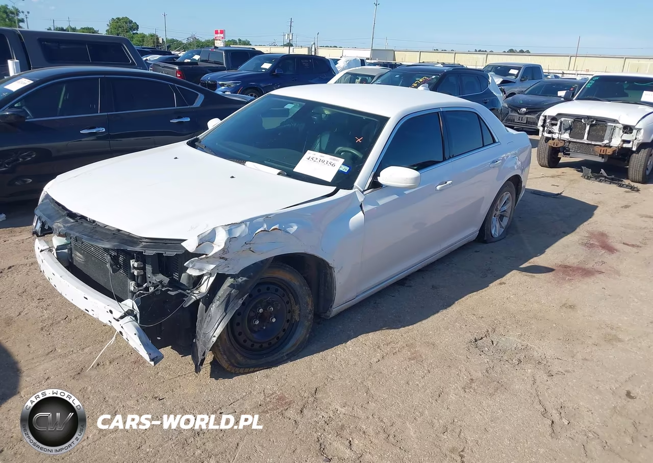 2015 Chrysler 300 Limited VIN:2C3CCAAG8FH893842 - 2