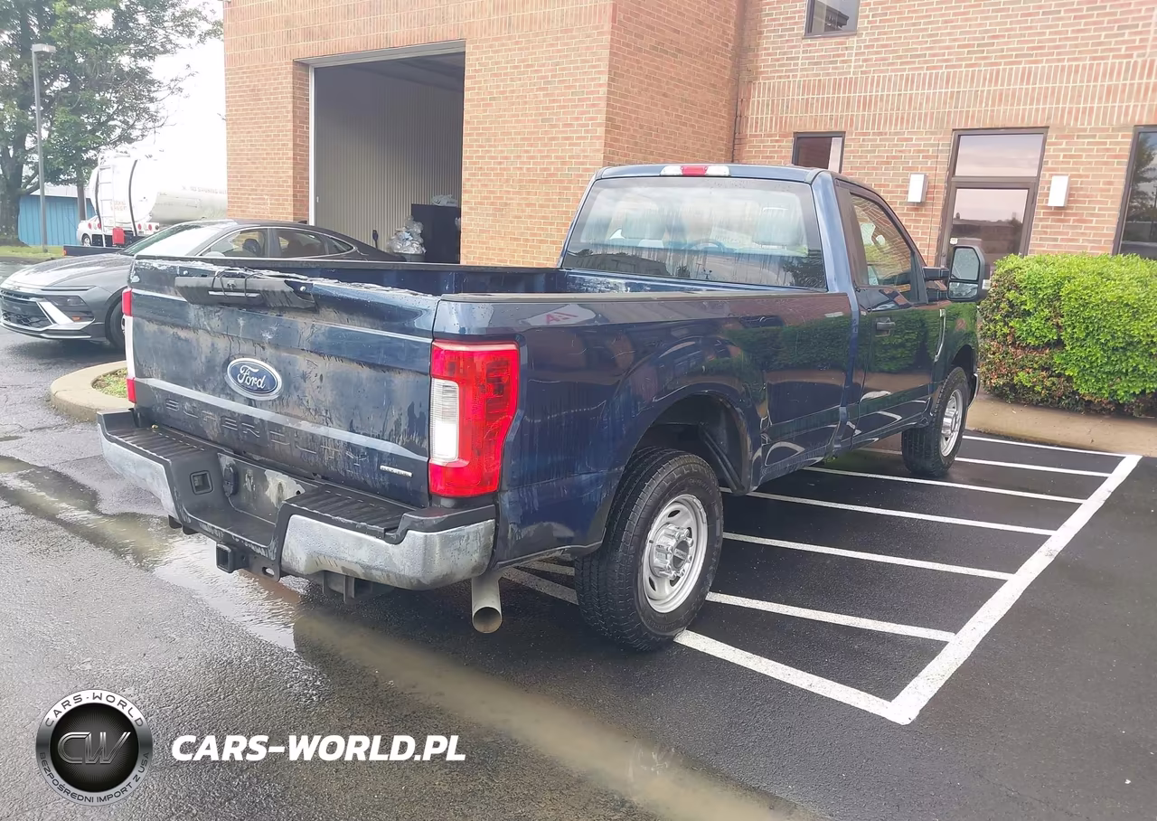 2018 Ford F-250 Xl VIN:1FTBF2A69JEC83766 - 4